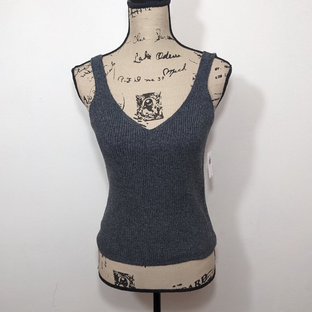 NWT Old Navy Knit Tank Top Women Size XS Gray Slim Fit Cotton Wool Blend Casual